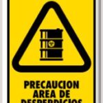 Señal Modelo 150 Precaucion Area De Desperdicios 30X40 Estireno.